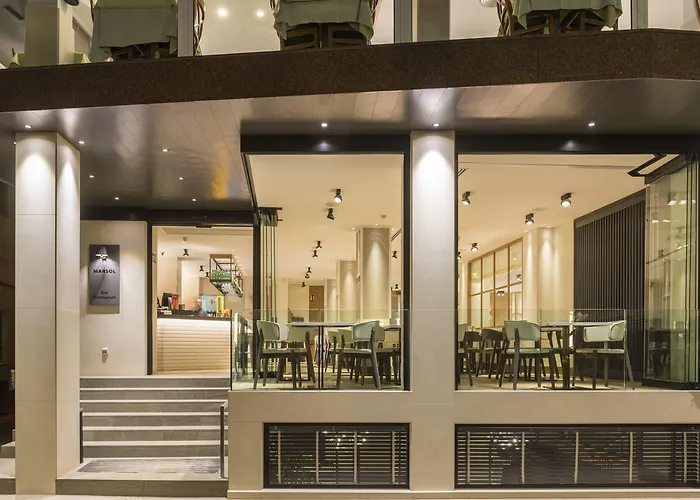 马索尔酒店 4* 滨海略雷特